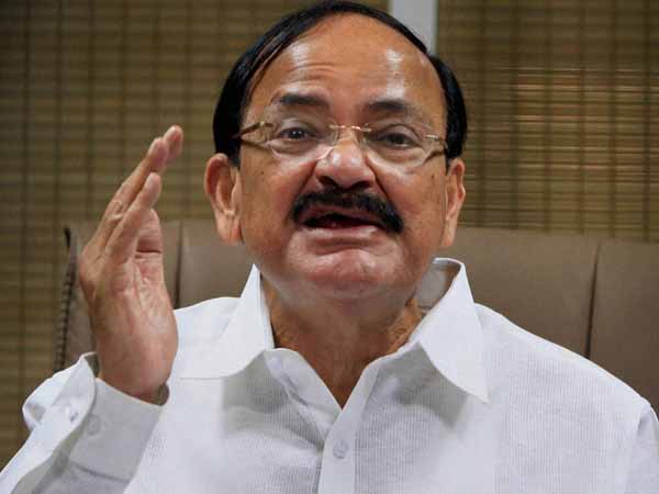 venkaiahnaiduasksustocondemnindiantechie’skilling